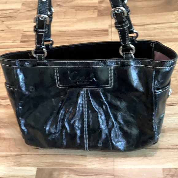 Coach Black Patent Leather Gallery EW Tote - Picture 2 of 8